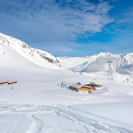 Parkareal - Utoring-47 By Interhome *